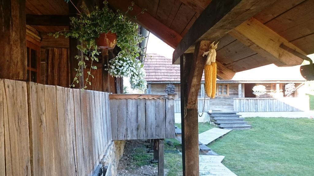 Rustic Home Mia ดูกาเรซา ห้อง รูปภาพ