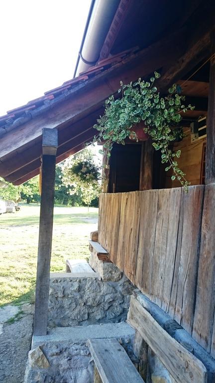 Rustic Home Mia ดูกาเรซา ห้อง รูปภาพ