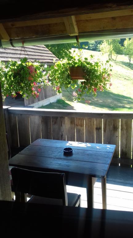 Rustic Home Mia ดูกาเรซา ภายนอก รูปภาพ